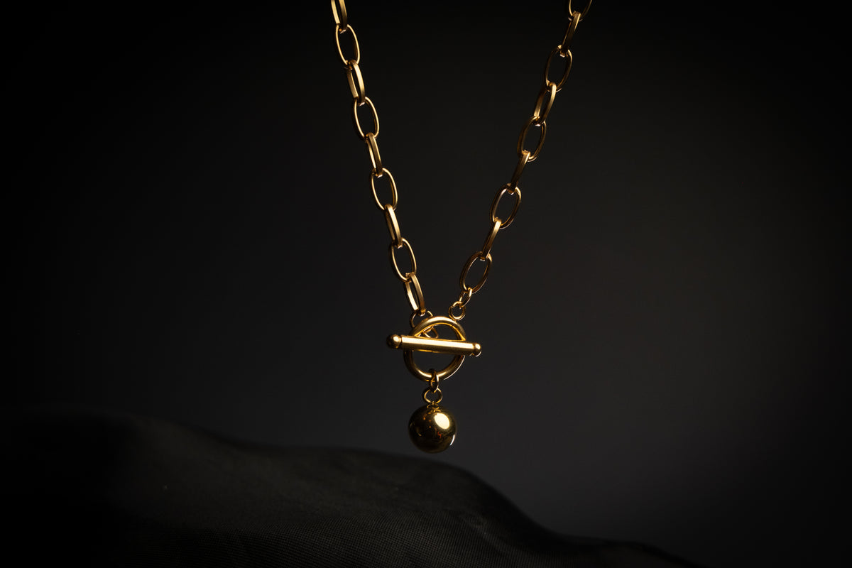 Collar Orbis con Baño en Oro 18k