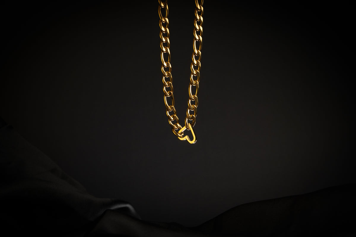 Cadena Dominus con Baño en Oro 18k